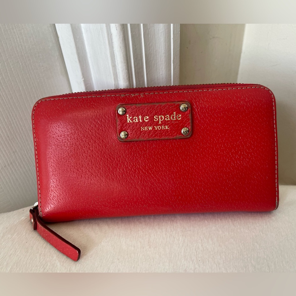 Kate Spade Vibrant Red Zip Wallet